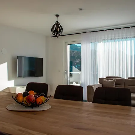 Alpen Sky Apartman Radstadt