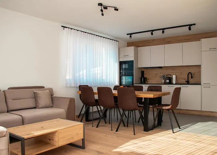 アパート Alpen Sky ラートシュタット